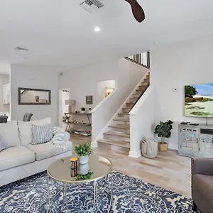 https://florida-getaway-with-backyard-pool-oasis.hotelstampa.org